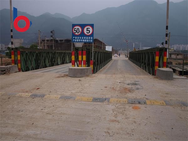 福建省福州市中鐵二十局福銀高速321型雙向單車(chē)道